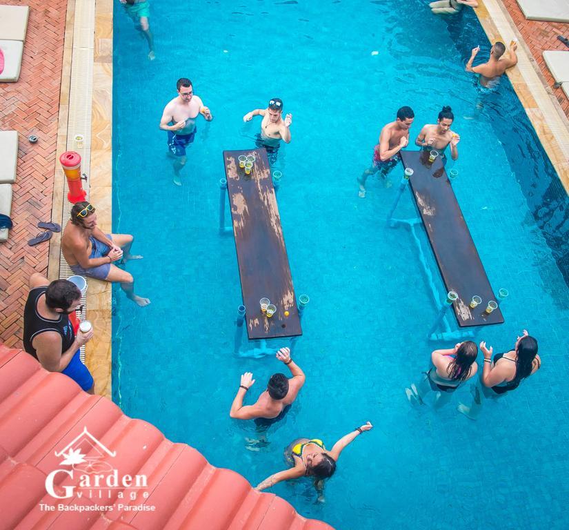 Garden Village Guesthouse & Pool Bar Сіємреап Екстер'єр фото